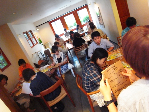 第二回の報告からの第三回告知といふ流れるような運び_c0116714_1805161.jpg