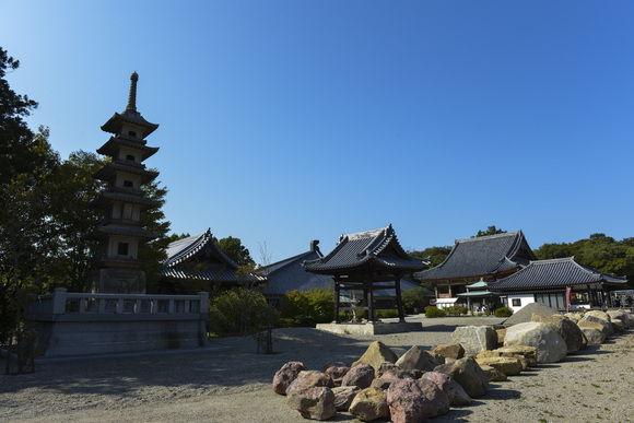 初秋の屋島寺参拝_d0246136_0113774.jpg