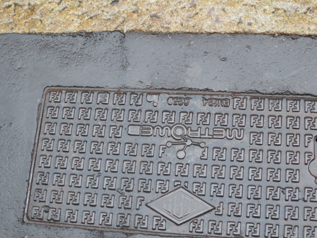 e0212073_22375744.jpg