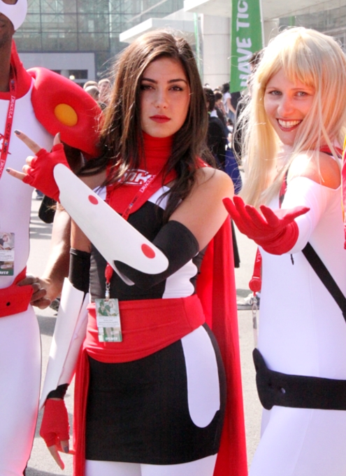 ロンドンからNY訪問中のスーパー・ヒーロー「メディキッズ」(Medikidz)_b0007805_8204077.jpg
