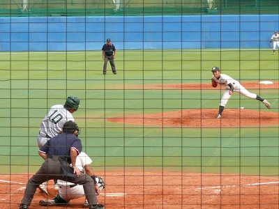専修大対東農大 9月30日 東都大学野球2部_b0166128_1344381.jpg