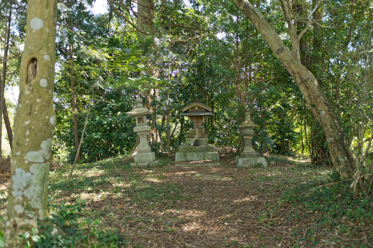 風の森神社 奈良県御所市鴨神_b0023047_4592622.jpg