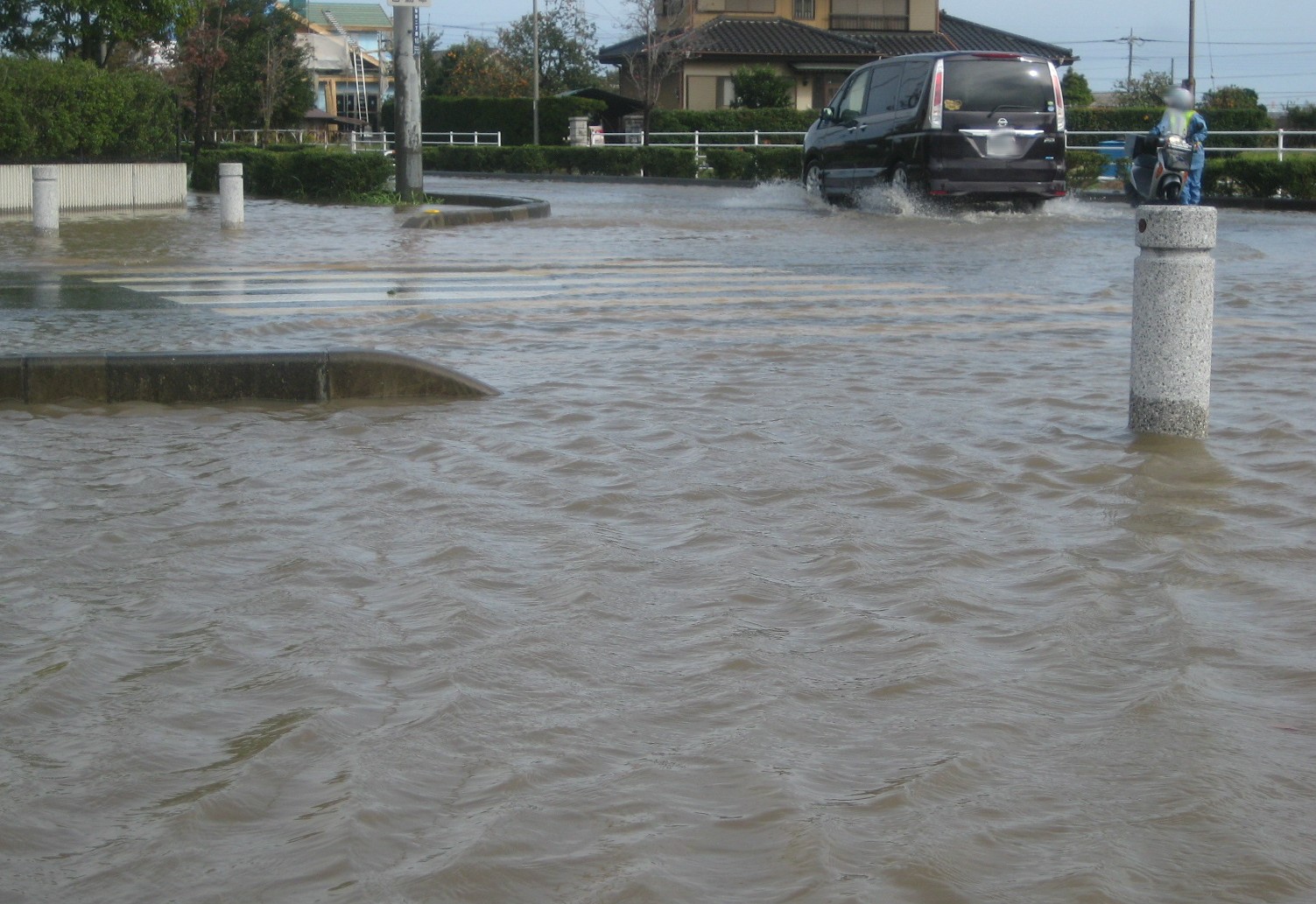 台風26号による冠水等 H25年10月16日（水） : 石川ただよし
