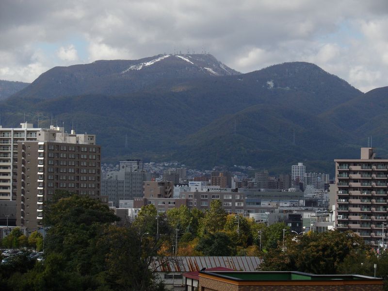 手稲初冠雪_c0025115_18124343.jpg