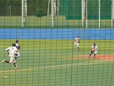 国士舘大対立正大 9月30日 東都大学野球2部_b0166128_1645540.jpg