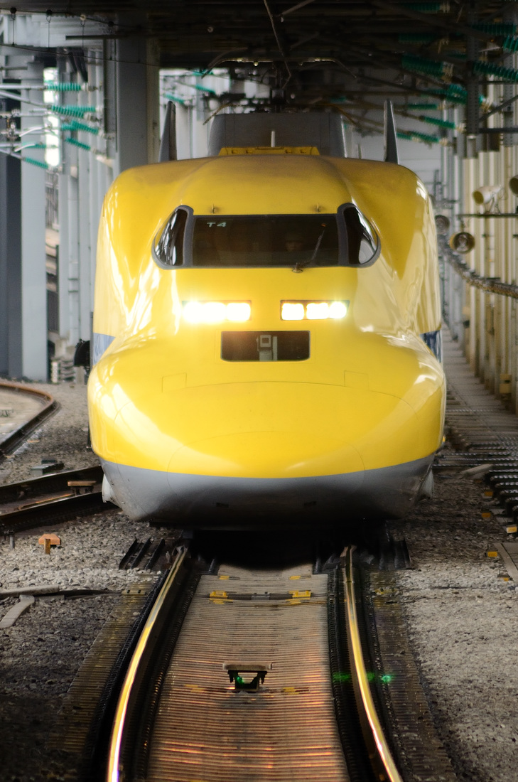 ドクターイエロー撮影 182 黄色の新幹線だ ドクターイエローだ ツッチ の train photo blog ドクターイエロー撮影 182 黄色の新幹線だ ドクターイエローだ ツッチ の train photo blog