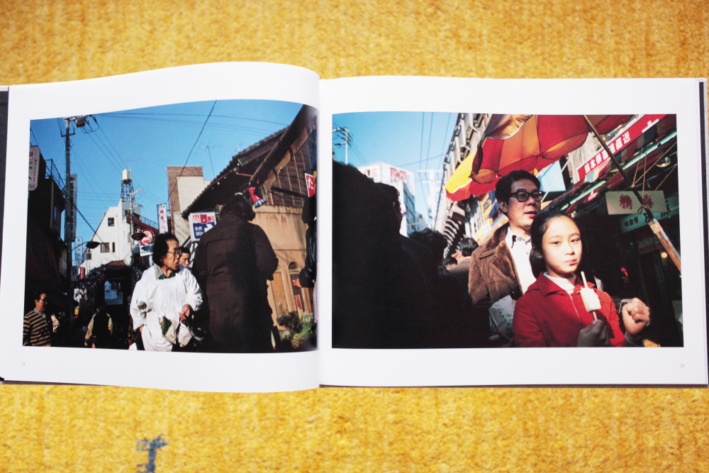 限定500部】牛腸茂雄 「見慣れた街の中で 新装版」 写真集 【公式通販】