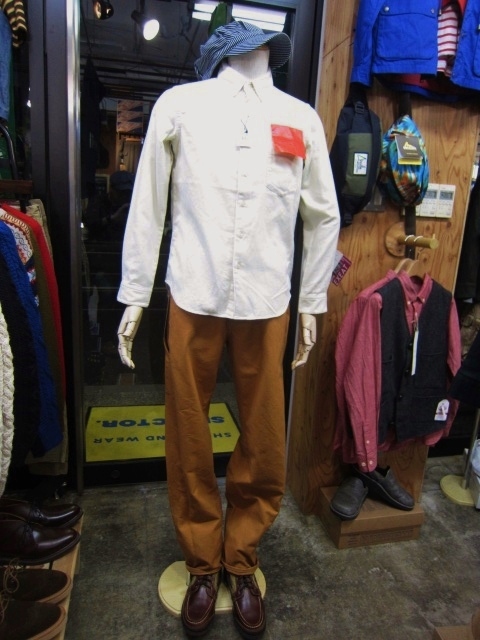 毎年・好評のKato BASIC NELL SHIRTS ・・・ 今季も色味の良い1枚達です♪♪♪_d0152280_21562162.jpg