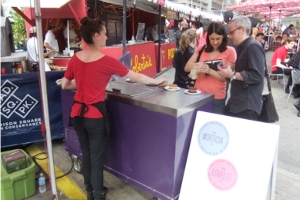 NYのB級グルメをまとめて楽しめる食のイベント(MAD. SQ. EATS)、10月25日まで開催中_b0007805_1151305.jpg