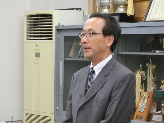 私の市政報告会に応援弁士として小長井よしまさ氏が登場_f0141310_7105672.jpg