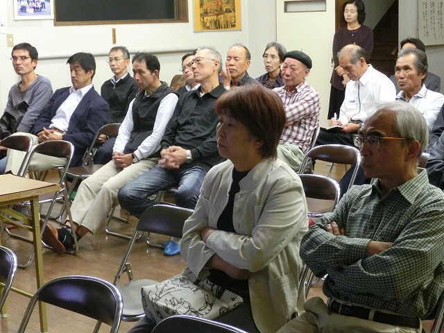 私の市政報告会に応援弁士として小長井よしまさ氏が登場_f0141310_7111372.jpg