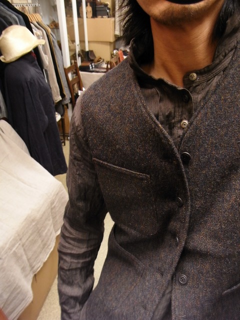 selffoto 204 da tweed vest_e0130546_1831067.jpg