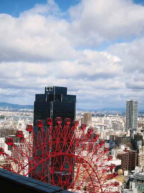 【大阪梅田阪急32番街の30階からの眺め】_c0042960_1643172.jpg
