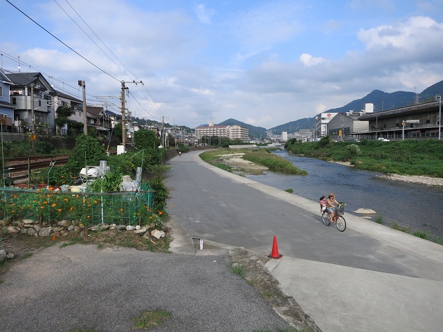 瀬野川遊歩道全面開通・最終工事区間の才の瀬橋～山王大橋を歩く　その1_b0095061_745986.jpg