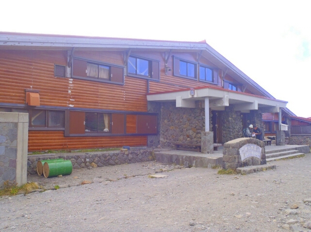 f0202271_28308.jpg