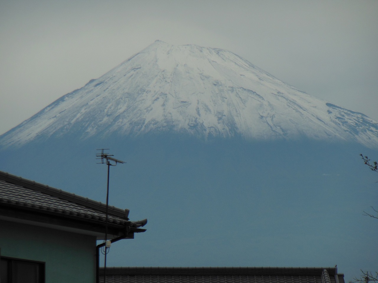 今日の富士山_e0238112_15502560.jpg
