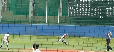 立正大対国士館大 10月1日 東都大学野球2部_b0166128_8191411.jpg