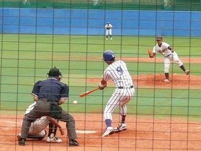 立正大対国士館大 10月1日 東都大学野球2部_b0166128_8315540.jpg
