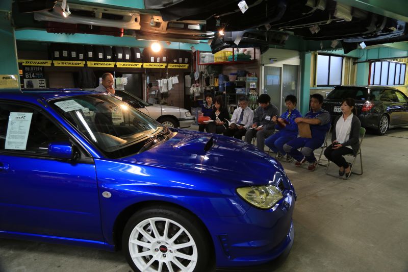 リニアモーターカー「マグレブ」とインプレッサWRX_f0076731_1629467.jpg