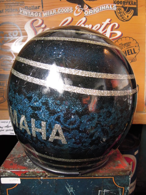 1970s YAMAHA OFFICIAL METAL FLAKE HELMET BLUE_d0217535_15104074.jpg