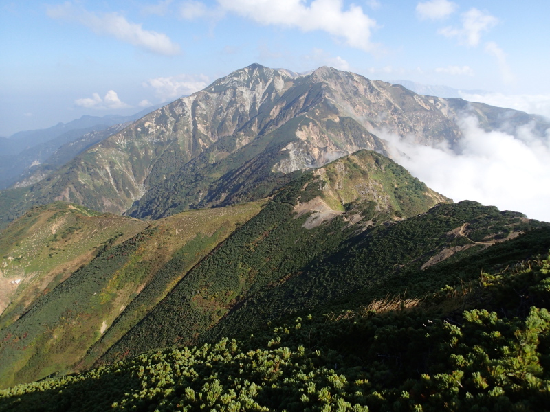 日本百名山あと30座、後立山の雄峰、五竜岳を行く_b0190242_1754367.jpg