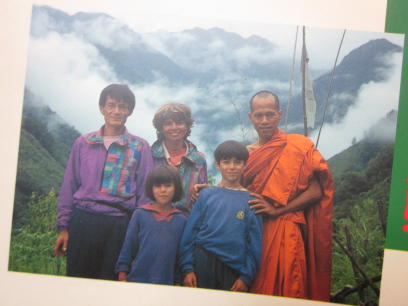 幻の山、カカボラジ―冒険家族、ミャンマーの最高峰初登頂