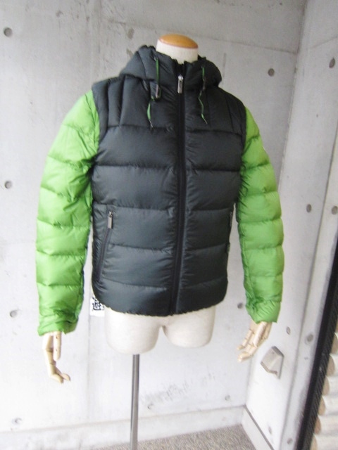 add ・・・ 注目の最新DOWN JACKET (VEST × JACKET)です!★!_d0152280_15174523.jpg