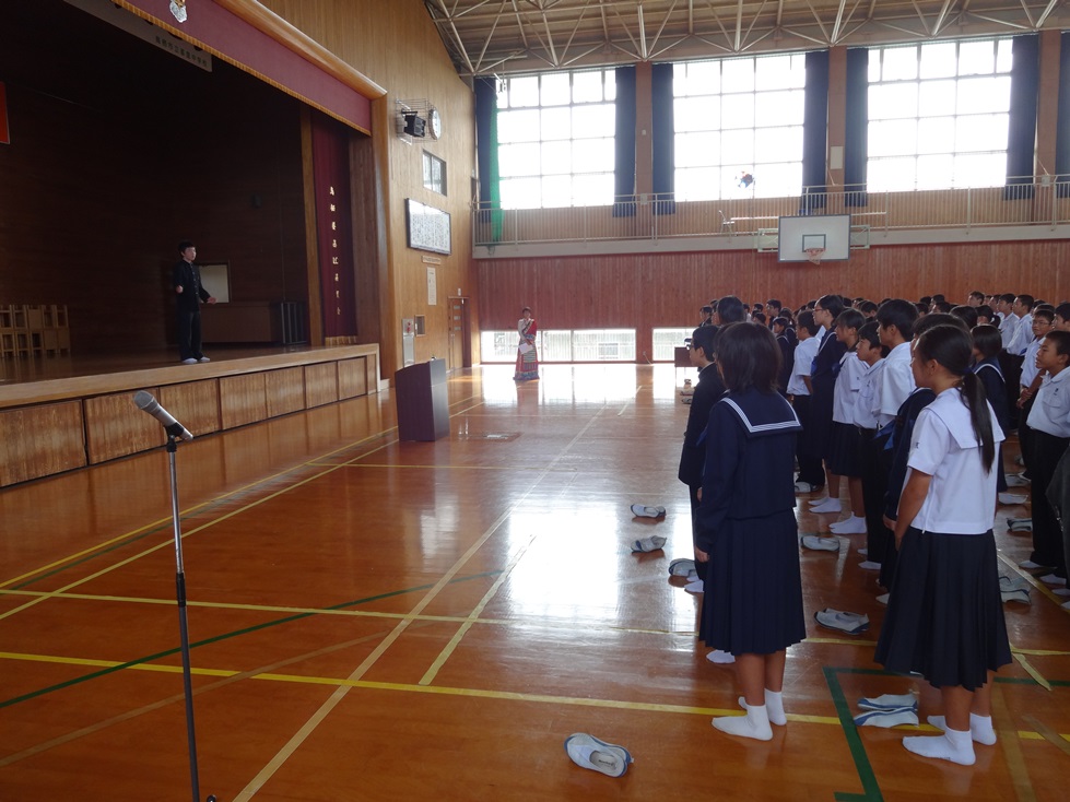 佐賀県鳥栖市の4つの中学校を訪問_c0162404_0472485.jpg