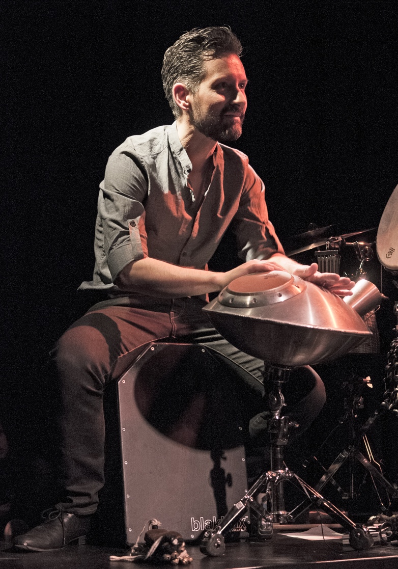 Andi Pupato - Mich Gerber のバックで来日_e0081206_1132244.jpg