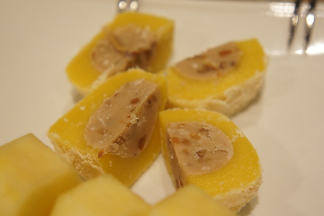 七良(チルリャン)で韓定食ランチ_b0060363_14133989.jpg