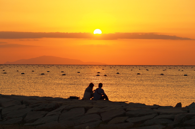 水平線に溶ける夕日 林崎松江海岸 ほぼ京都人の密やかな眺め Excite Blog版