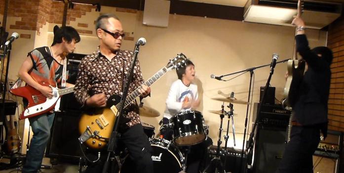 カラフル”ちょっと早い”ハロウィンライブ、ライブレポ♪_e0188087_18474066.jpg
