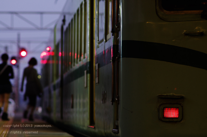 発車前_d0309612_23585526.jpg
