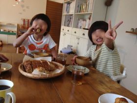 お泊まり+おやつ作り_a0284626_21214893.jpg