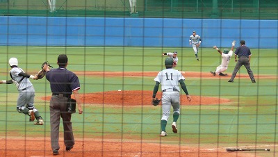 東農大対専修大 10月1日 東都大学野球2部_b0166128_22535454.jpg