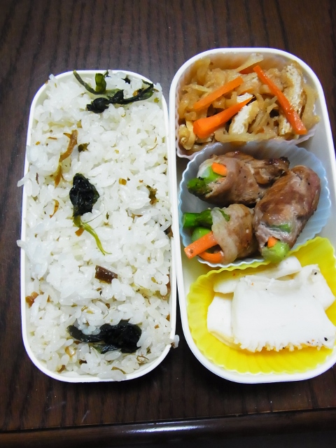 ある日のお弁当（アスパラの肉巻）_b0287241_6355364.jpg