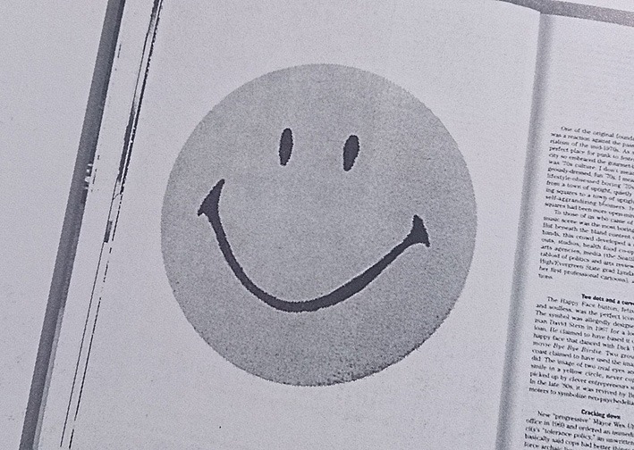 スマイリーフェイスSmiley face_a0102250_1039518.jpg