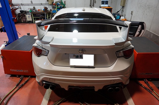 トヨタ86(AT) HKS GTスーパーチャージャー装着_a0252579_19203233.jpg