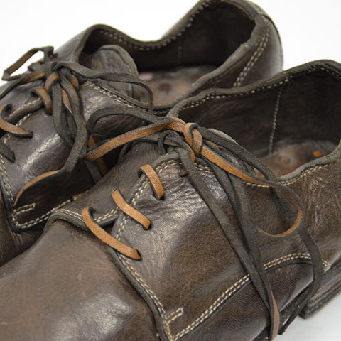 GUIDI -外羽根ローカットシューズ-_d0158579_1229691.jpg
