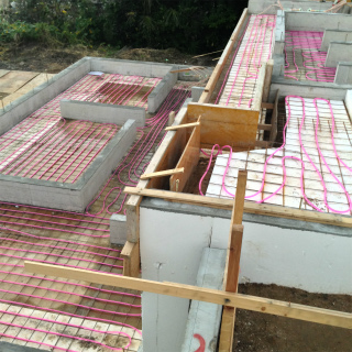 TMRT 基礎蓄熱暖房工事_a0210340_18323741.jpg