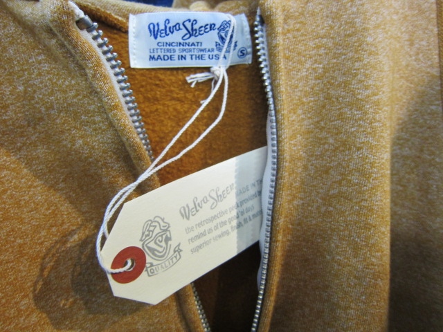 Velva Shenn (MADE IN USA) ・・・ 極上のZIP PARKA が入荷です!♪!_d0152280_1644737.jpg