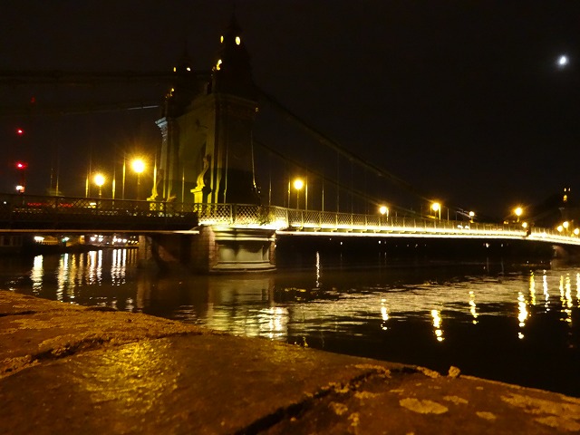 d0050290_1952419.jpg