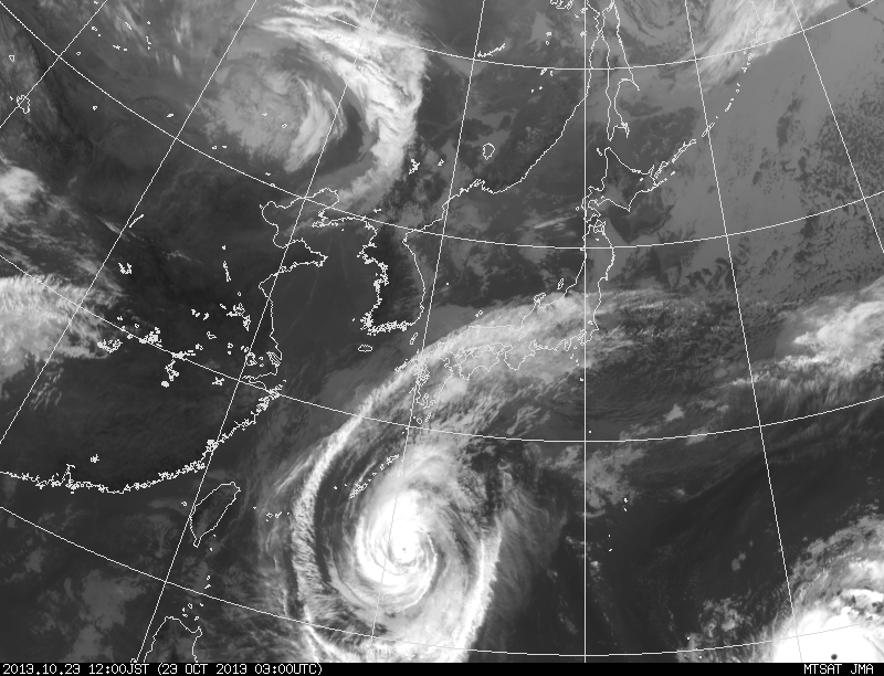 台風２７号と２８号の今：四国を狙っているか？_e0171614_1218563.png
