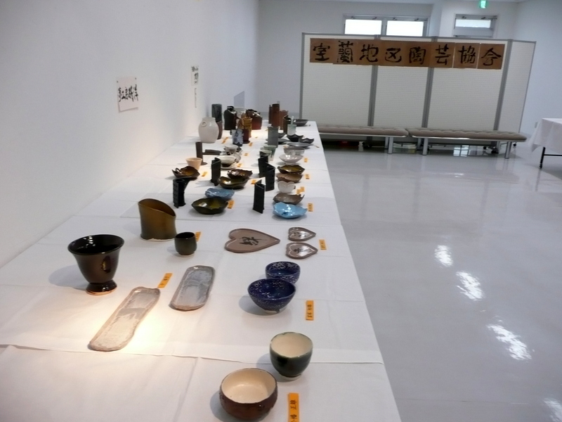 第22回室蘭地区陶芸協会公募展開催_c0168442_14135756.jpg