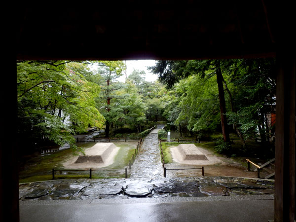 雨の法然院_e0048413_20121059.jpg