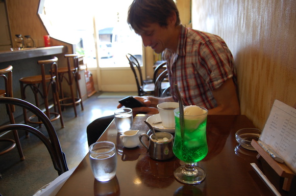 a0054625_0222413.jpg