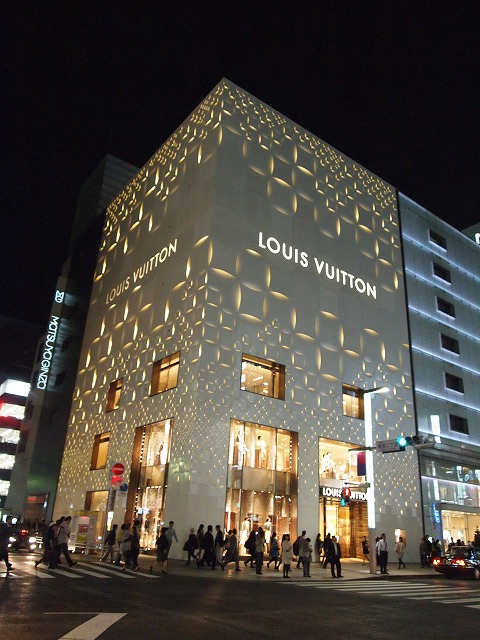 ルイ ヴィトン松屋銀座の外壁 シスブロ ルイ ヴィトン松屋銀座の外壁 シスブロ