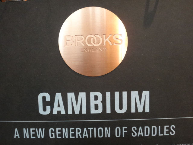 ＢＲＯＯＫＳ　ＣＡＭＢＩＵＭ　入荷！_c0132901_20372744.jpg