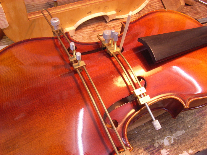 バイオリン　割れ修理_d0299605_22541035.jpg