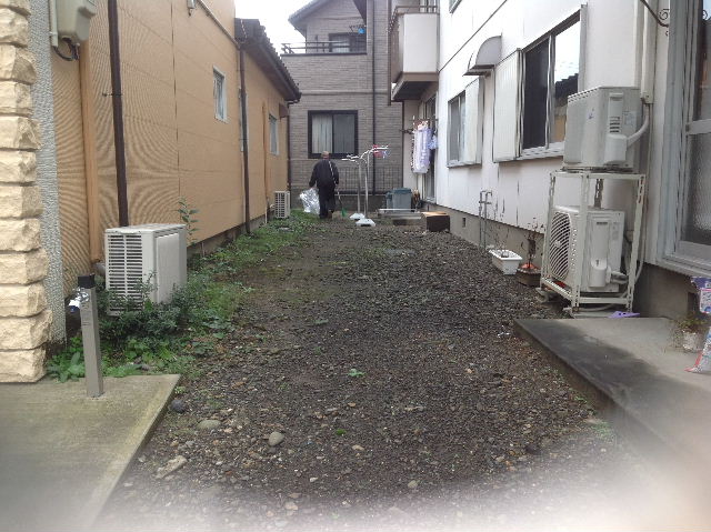 定期管理・2階便器交換・1階天井材交換作業_f0031037_1932099.jpg